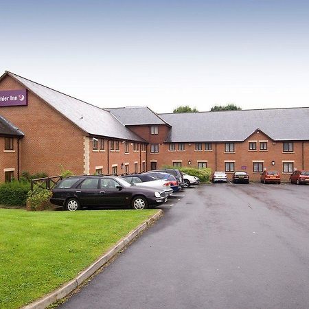 Premier Inn Chorley North Exterior foto