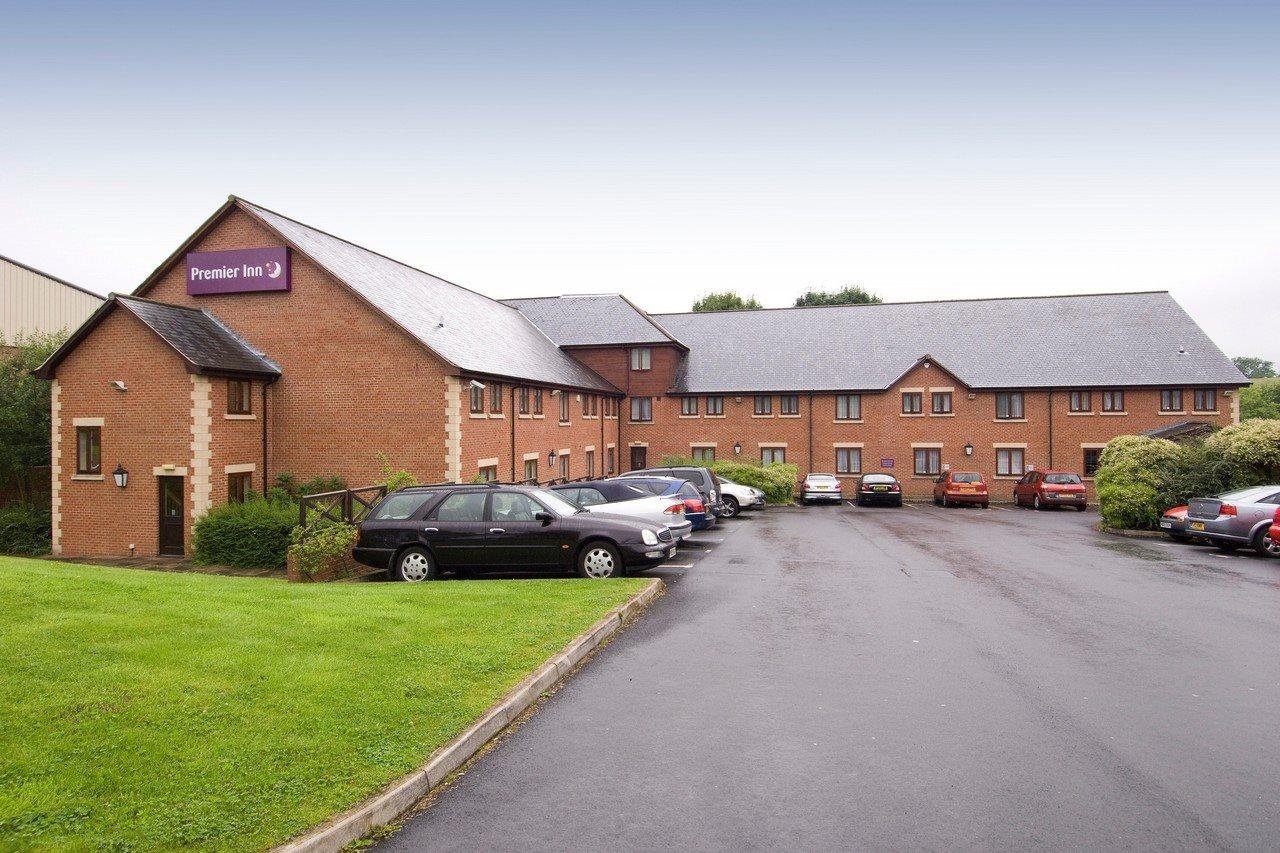 Premier Inn Chorley North Exterior foto