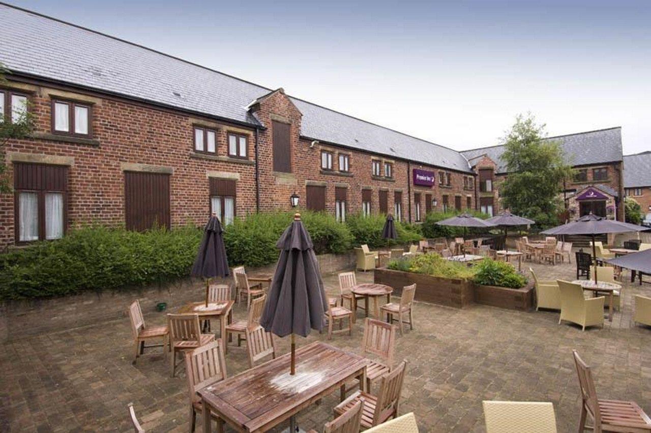 Premier Inn Chorley North Exterior foto
